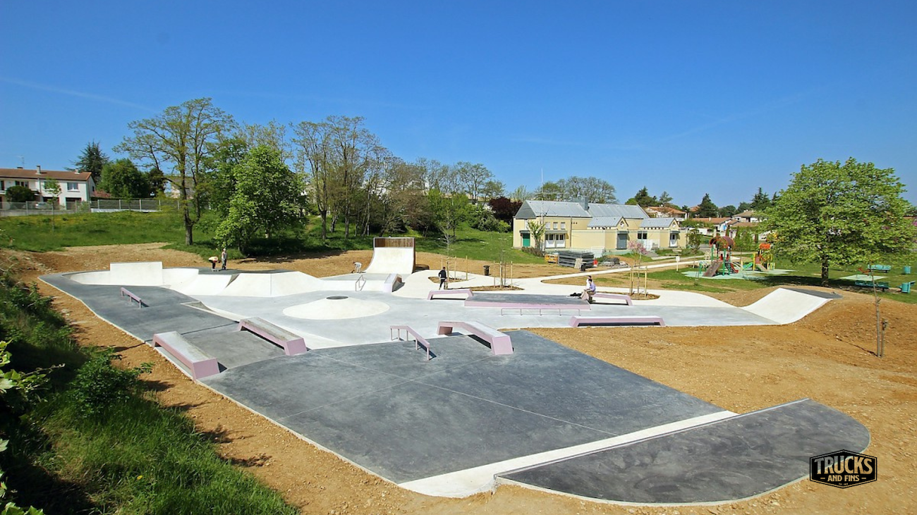 Saint-Marcel-Les-Valence skatepark